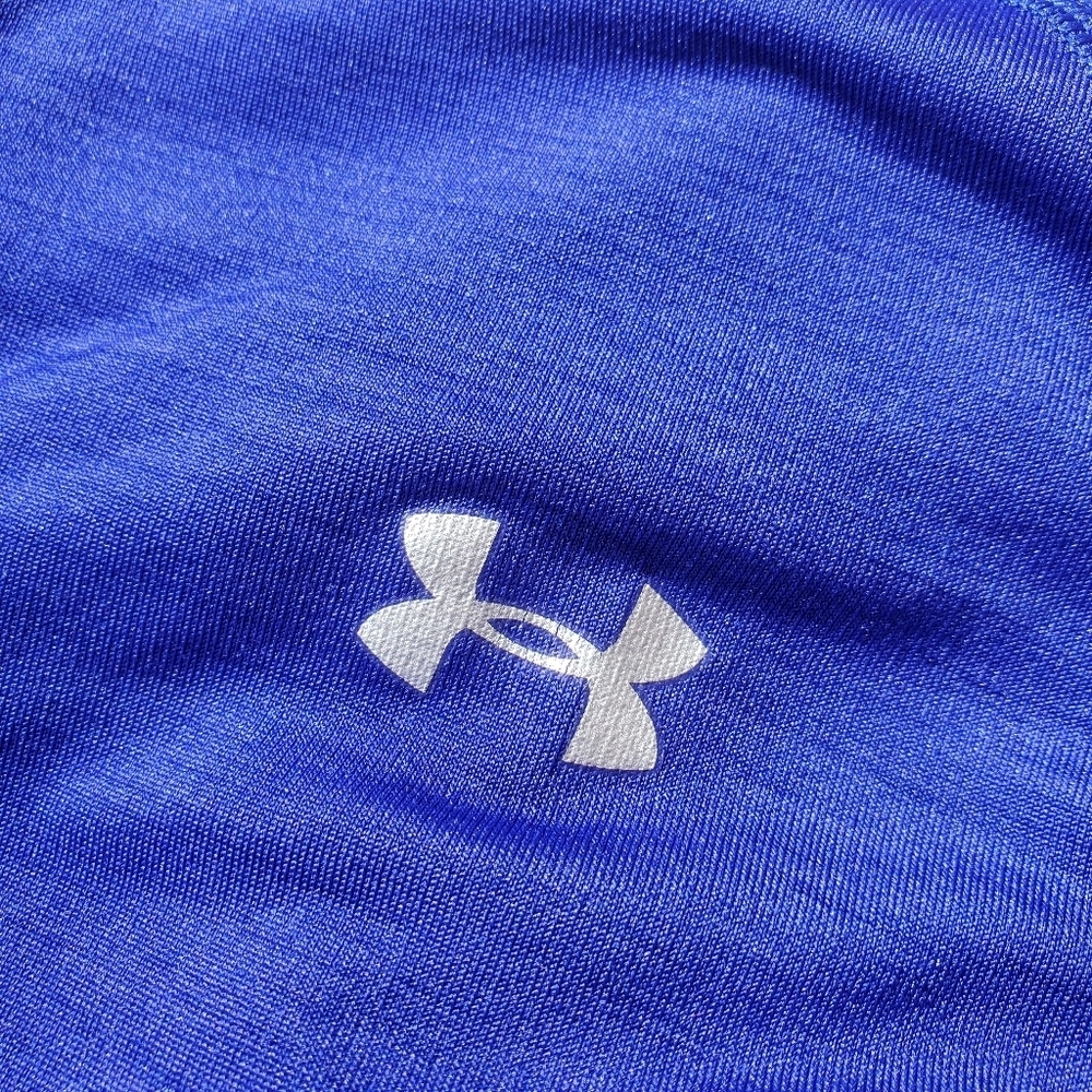 Under Armour Cold Gear Fitted Long Sleeve Athletic Top Women's Size Medium EUC - Picture 10 of 16